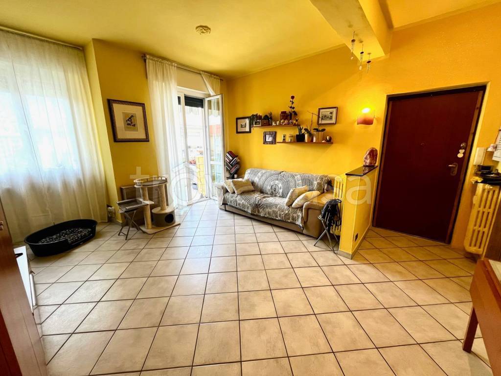 appartamento in vendita a Vercelli in zona Centro Città