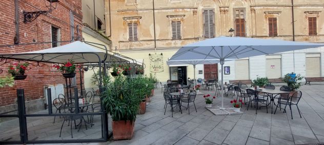 negozio in vendita a Vercelli in zona Centro Città