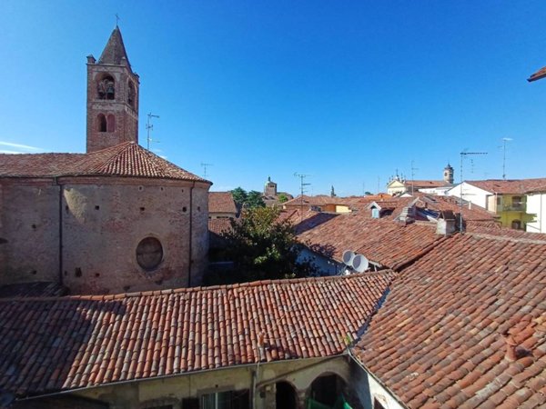 appartamento in vendita a Vercelli in zona Centro Città