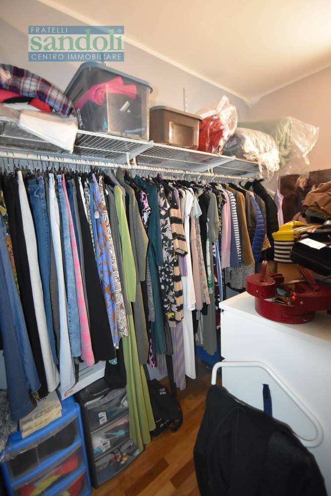 appartamento in vendita a Vercelli in zona Cappuccini