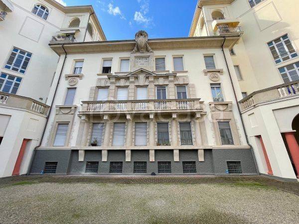 appartamento in vendita a Vercelli