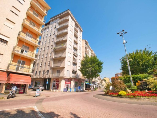 appartamento in vendita a Vercelli in zona Ospedale