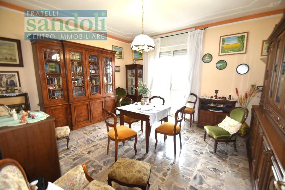 appartamento in vendita a Vercelli in zona Centro Città