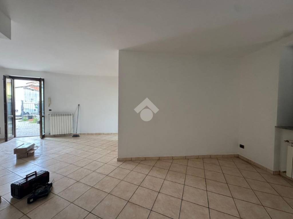 casa indipendente in vendita a Vercelli in zona Centro Città