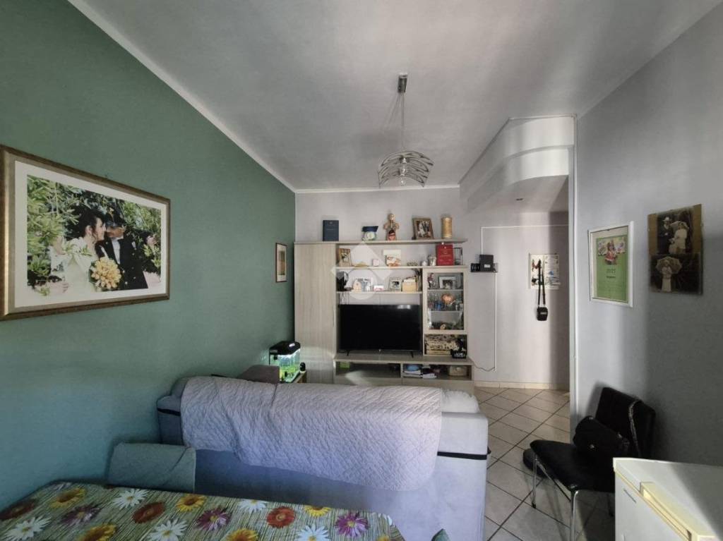 appartamento in vendita a Vercelli in zona Via Marco Polo