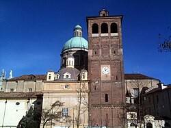 appartamento in vendita a Vercelli in zona Centro Città
