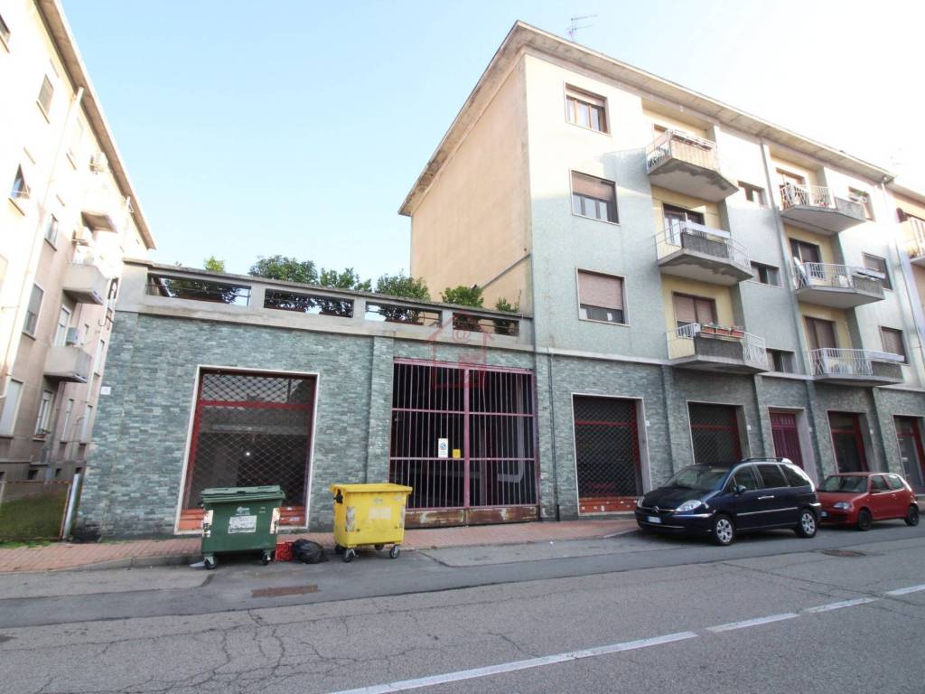 locale di sgombero in vendita a Vercelli in zona Via Massaua