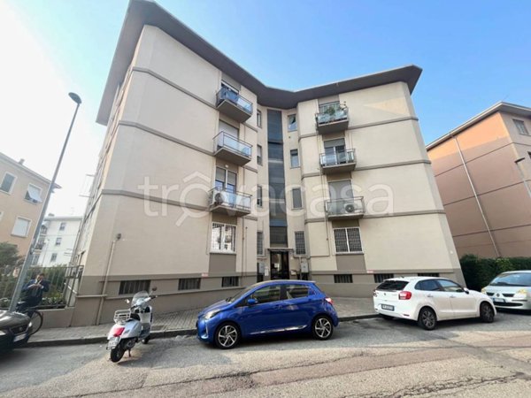 appartamento in vendita a Vercelli in zona Via Marco Polo