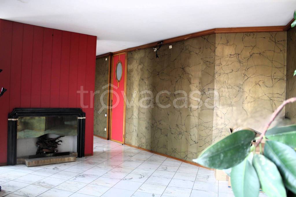 appartamento in vendita a Vercelli in zona Centro Città