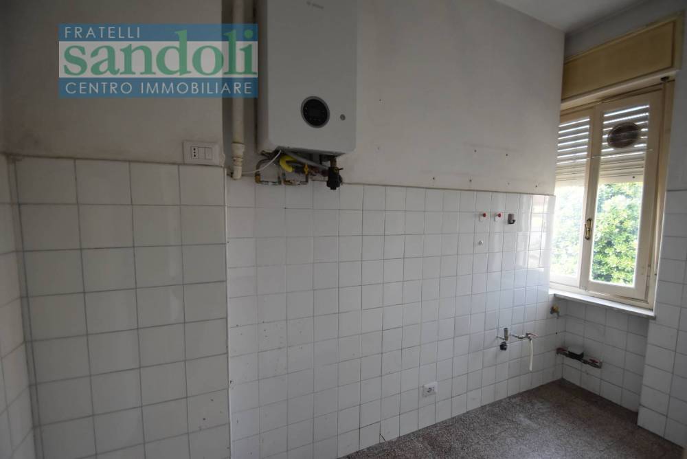 appartamento in vendita a Vercelli in zona Ospedale
