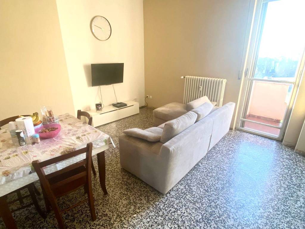 appartamento in vendita a Vercelli in zona Corso Italia