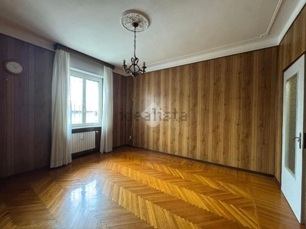 appartamento in vendita a Vercelli in zona Centro Città