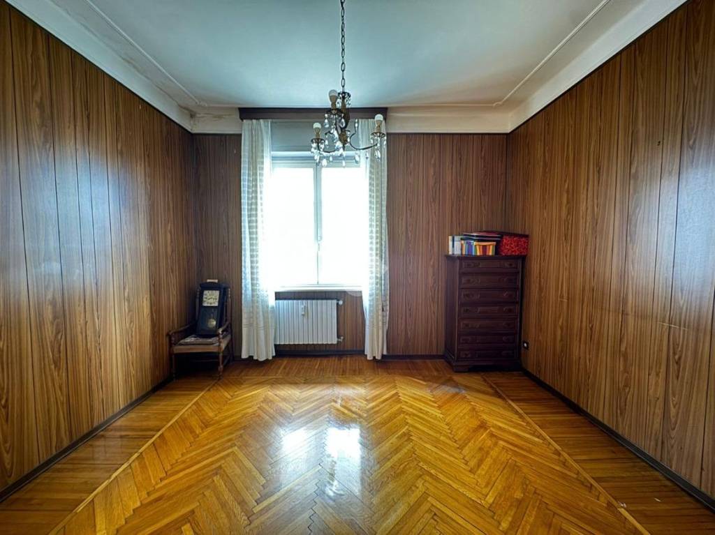 appartamento in vendita a Vercelli in zona Centro Città