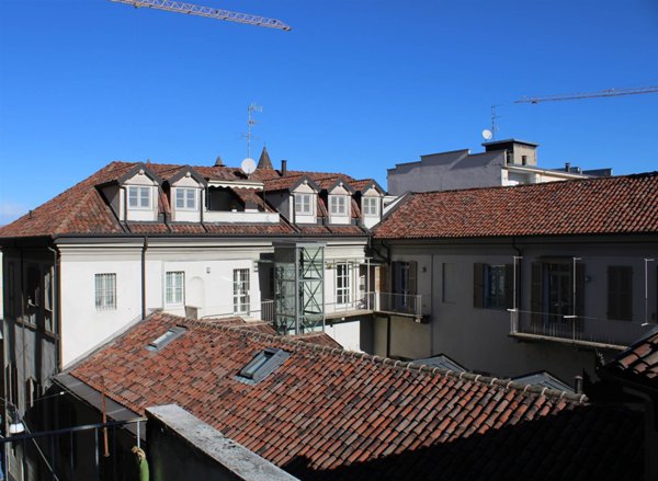 appartamento in vendita a Vercelli in zona Centro Città