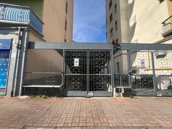 negozio in vendita a Vercelli in zona Ospedale