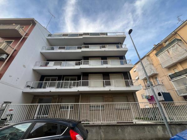 negozio in vendita a Vercelli in zona Ospedale