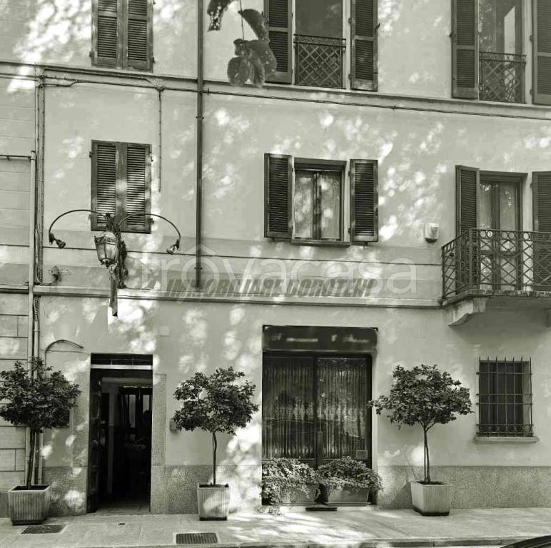 negozio in vendita a Vercelli