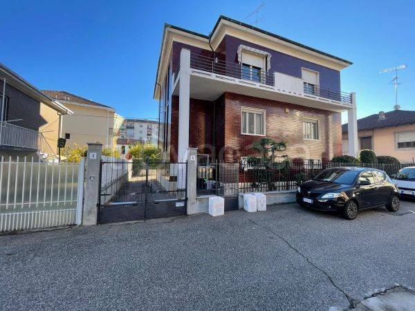 appartamento in vendita a Vercelli