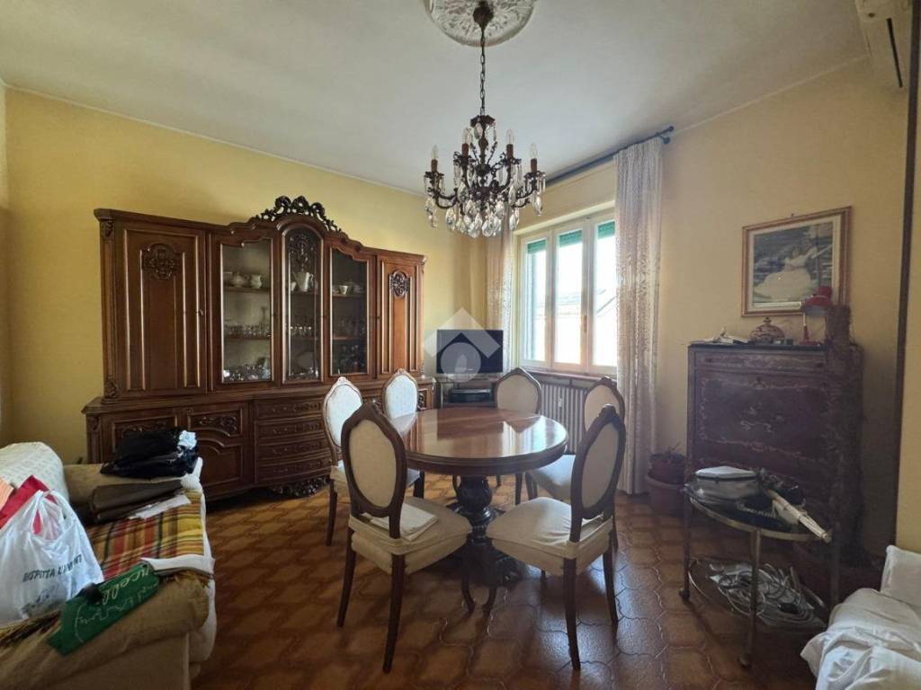 appartamento in vendita a Vercelli in zona Cappuccini