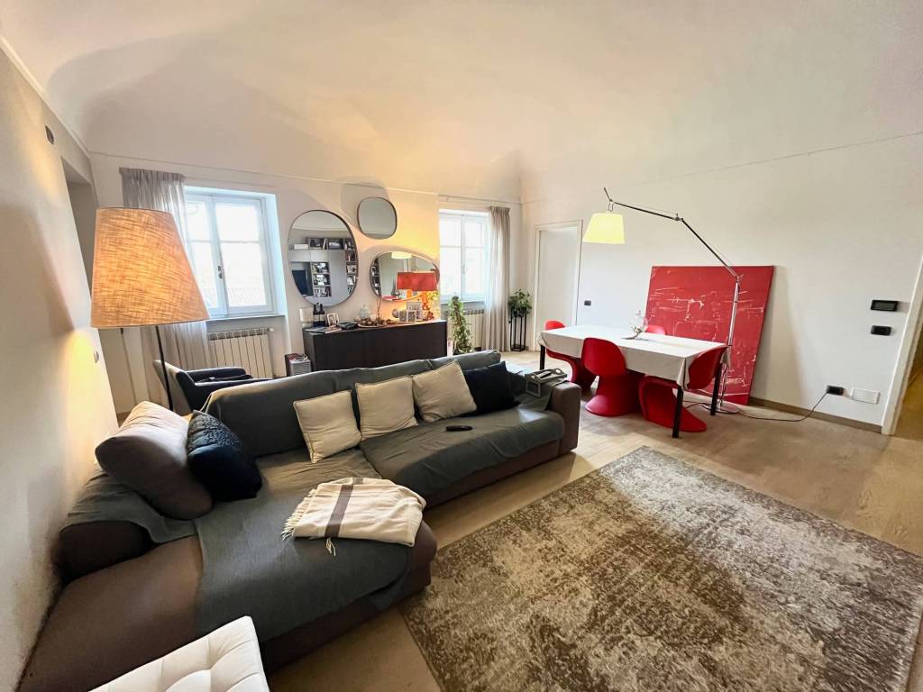 appartamento in vendita a Vercelli in zona Centro Città