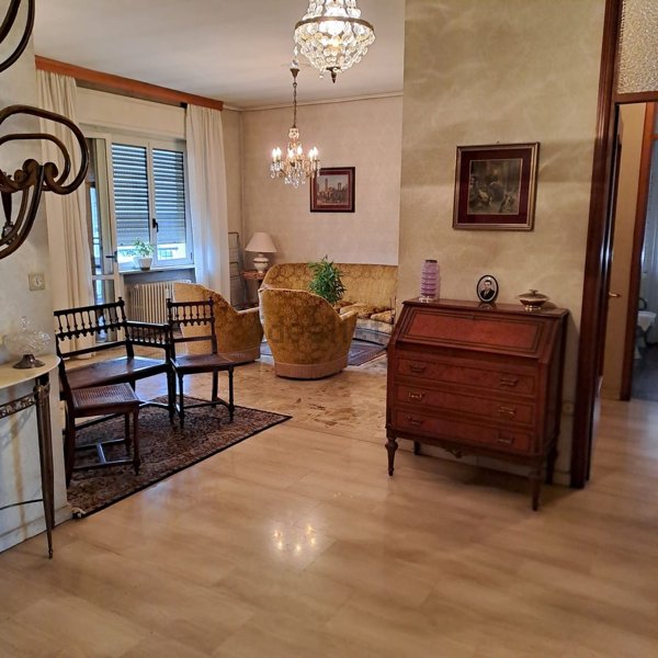 appartamento in vendita a Vercelli in zona Ospedale