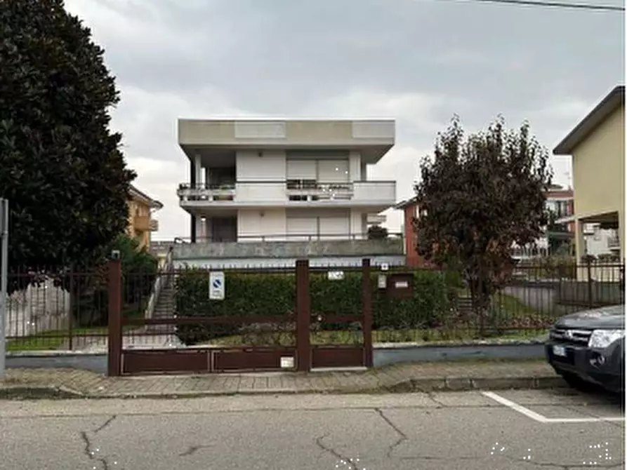 appartamento in vendita a Vercelli in zona Porta Torino