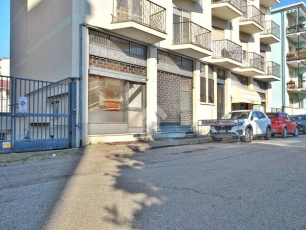 negozio in vendita a Vercelli