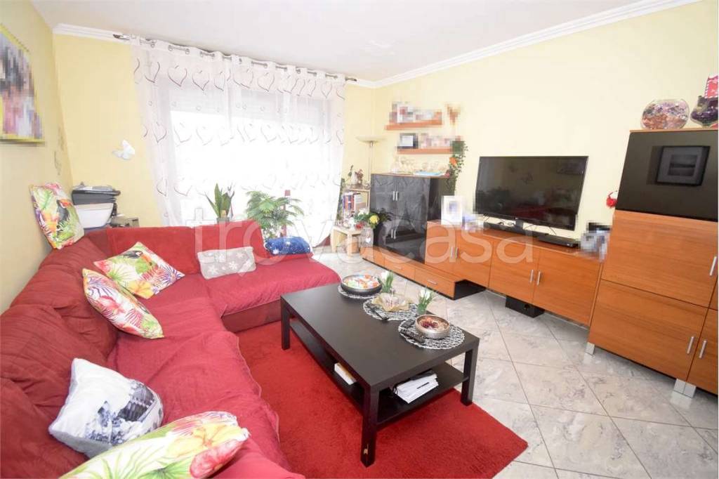 appartamento in vendita a Vercelli in zona Porta Torino