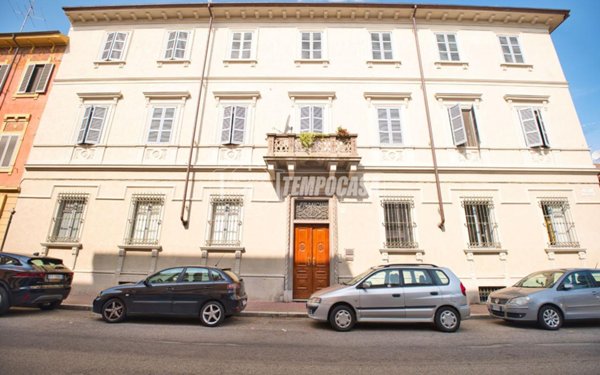 appartamento in vendita a Vercelli in zona Centro Città