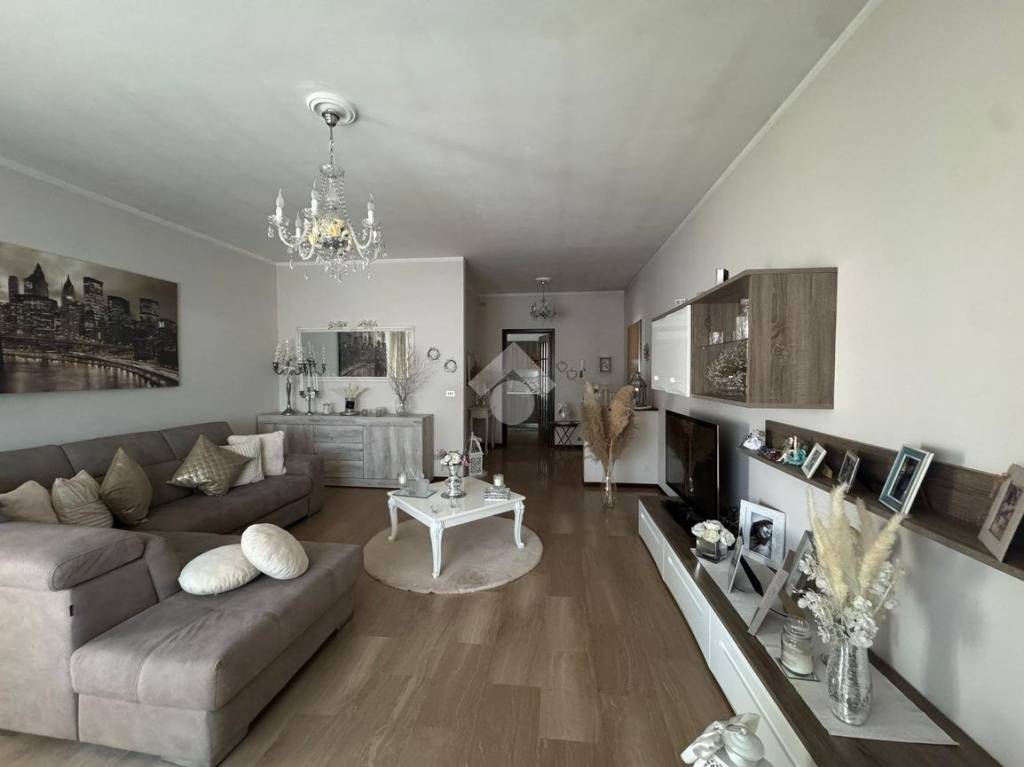 appartamento in vendita a Vercelli