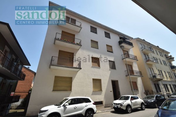 appartamento in vendita a Vercelli in zona Centro Città