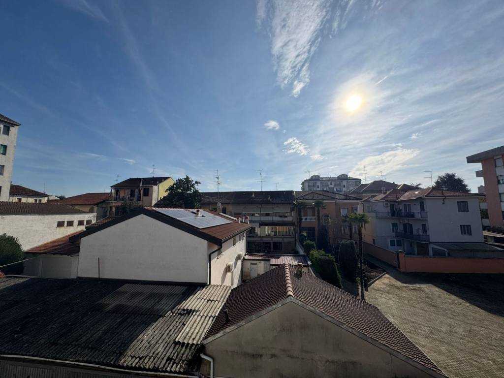 appartamento in vendita a Vercelli in zona Centro Città