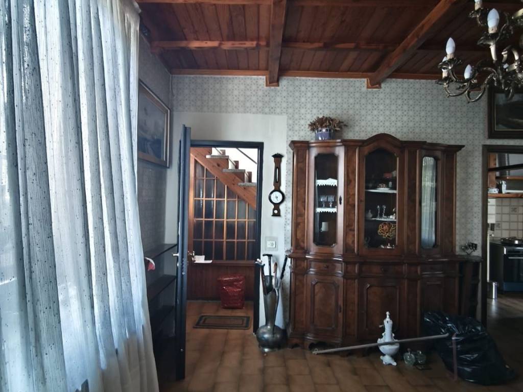 casa indipendente in vendita a Vercelli