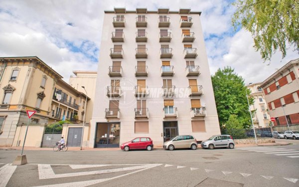 appartamento in vendita a Vercelli in zona Centro Città