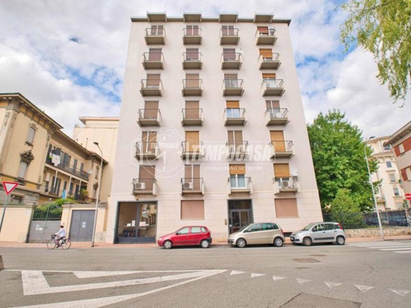 appartamento in vendita a Vercelli in zona Centro Città