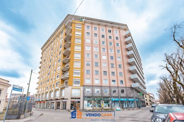 appartamento in vendita a Vercelli in zona Centro Città