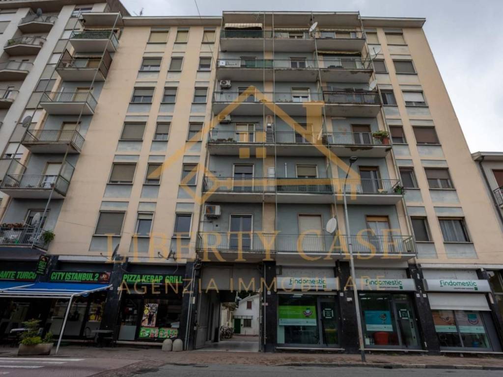 appartamento in vendita a Vercelli in zona Ospedale