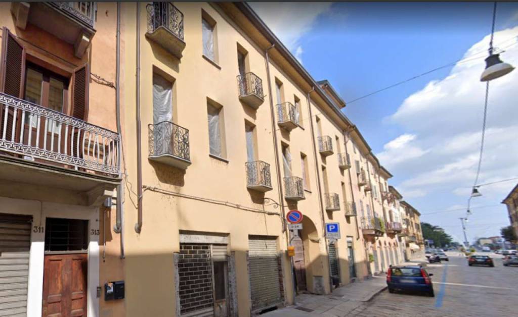 appartamento in vendita a Vercelli in zona Centro Città