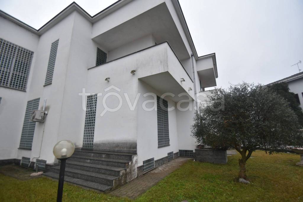 appartamento in vendita a Vercelli