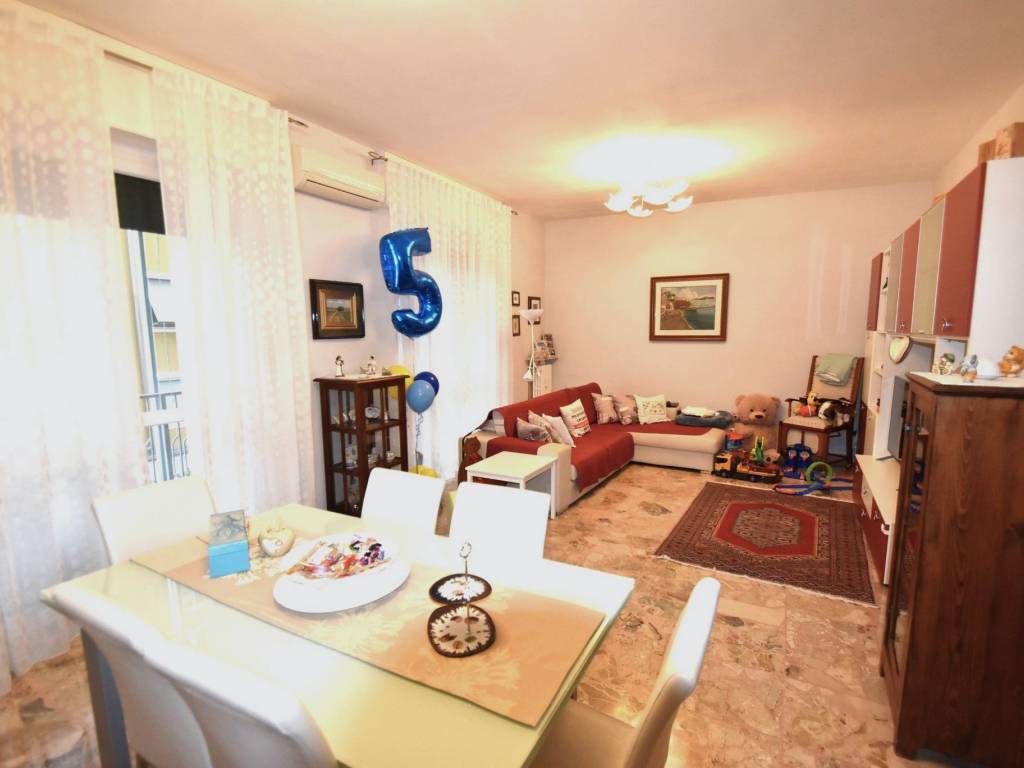 appartamento in vendita a Vercelli in zona Ospedale