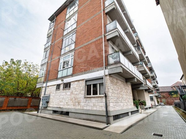 appartamento in vendita a Vercelli in zona Via Massaua