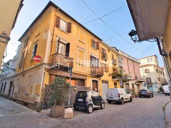 appartamento in vendita a Vercelli in zona Centro Città