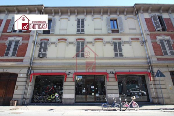 negozio in vendita a Vercelli