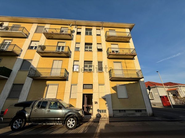 appartamento in vendita a Vercelli in zona Centro Città