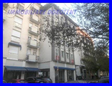 appartamento in vendita a Vercelli in zona Centro Città