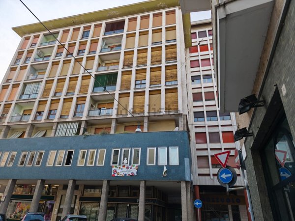 appartamento in vendita a Vercelli in zona Centro Città