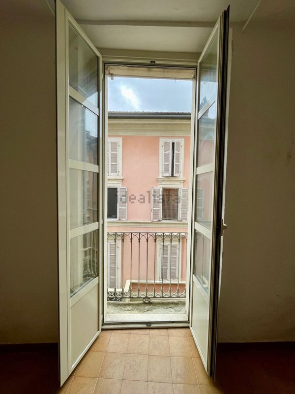 appartamento in vendita a Vercelli in zona Centro Città