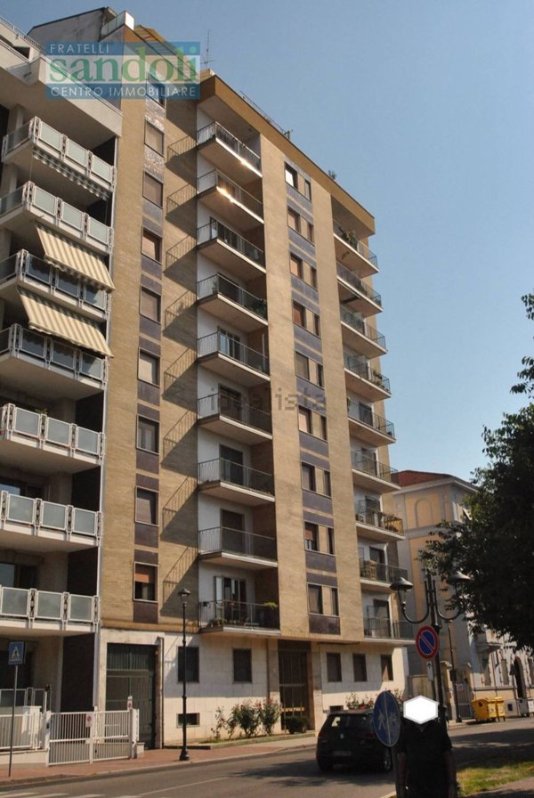 appartamento in vendita a Vercelli in zona Centro Città