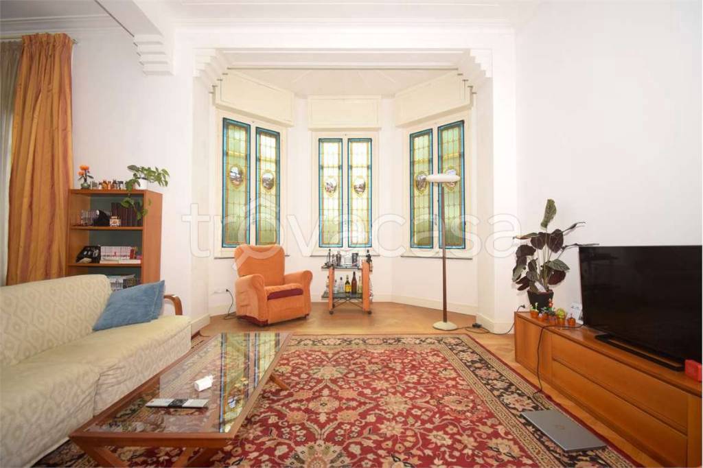 casa indipendente in vendita a Vercelli