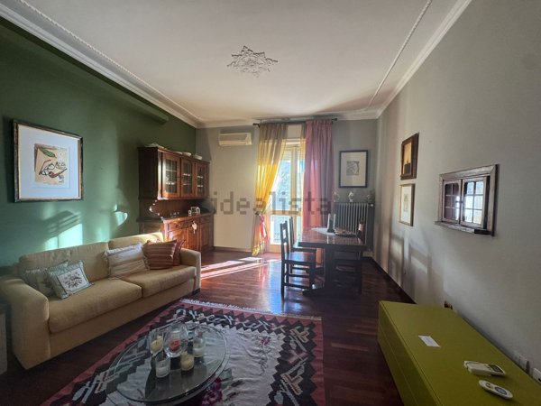 casa indipendente in vendita a Vercelli